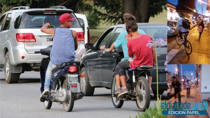 En moto solo dos y con casco, en bicicleta? por la calzada, con casco, luces y respetando sentido del tránsito y semáforos. LA VEREDA está prohibida.